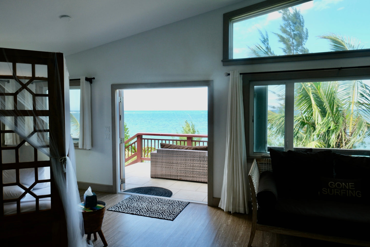 Romantic Beachfront Studio