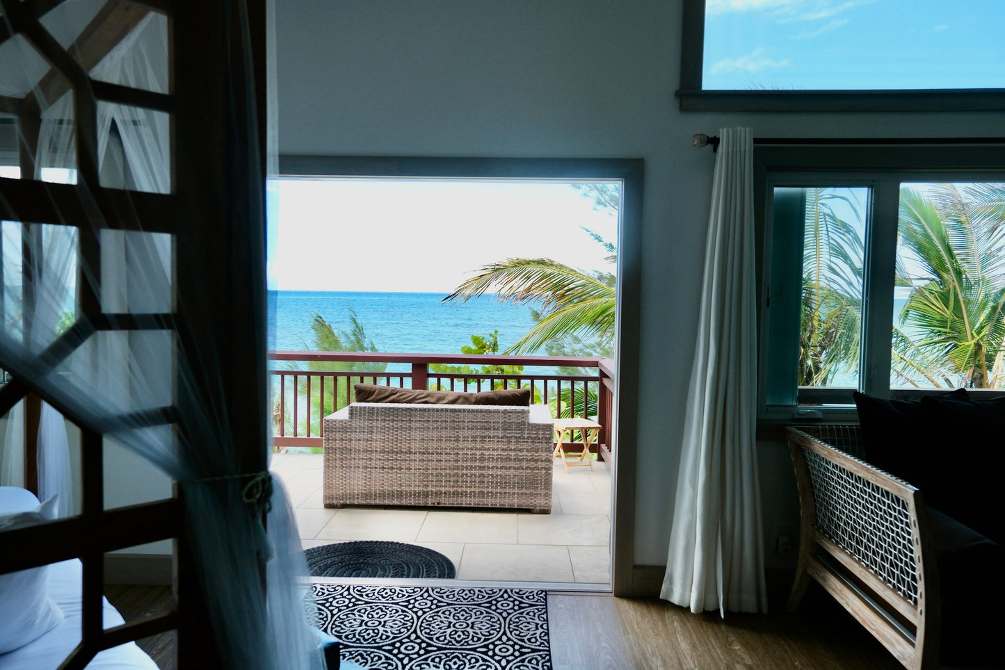 Romantic Beachfront Studio