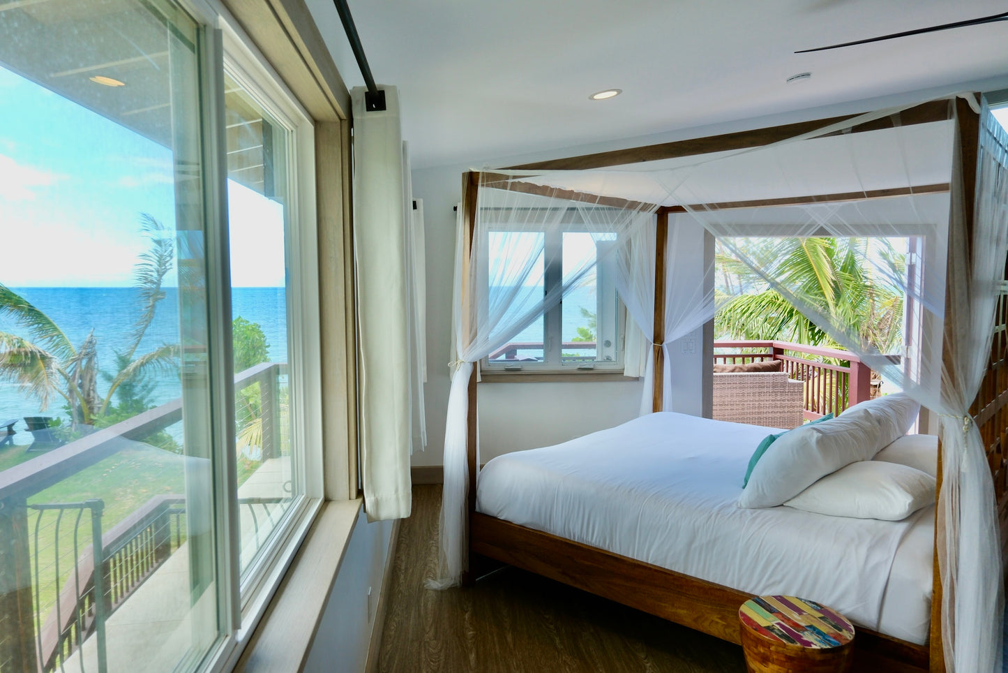 Romantic Beachfront Studio